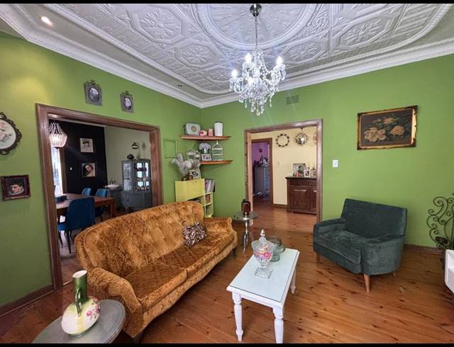 3 BEDROOM HOUSE FOR SALE IN WESTDENE